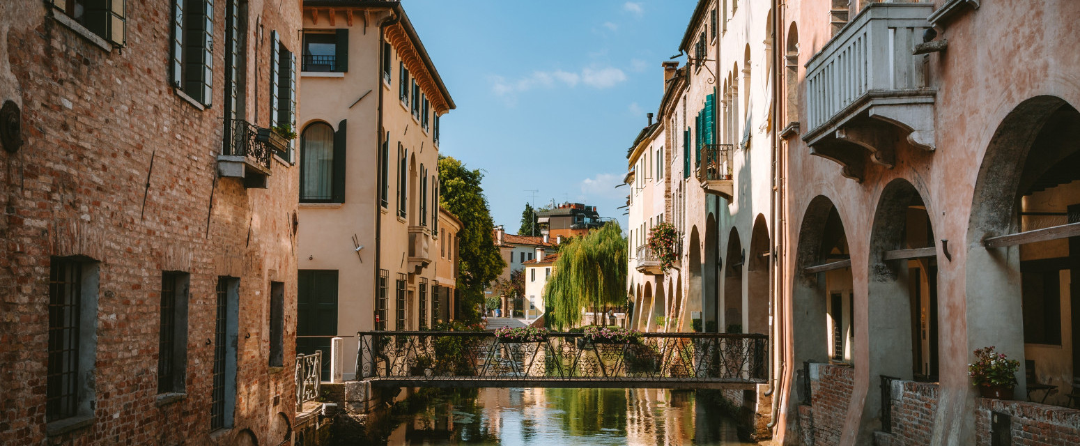 Ovaj italijanski grad je idealna alternativa Veneciji: Bez gužvi i turista FOTO
