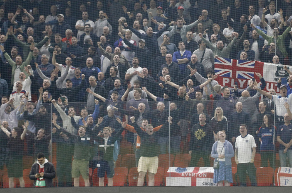 Bizarna situacija u Tirani – Englez se zaglavio! VIDEO