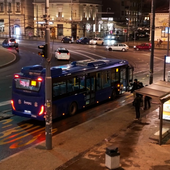 Više od deset prigradskih naselja prvi put ima noćni prevoz u Beogradu FOTO