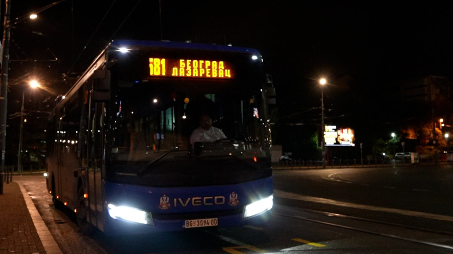 Više od deset prigradskih naselja prvi put ima noćni prevoz u Beogradu FOTO