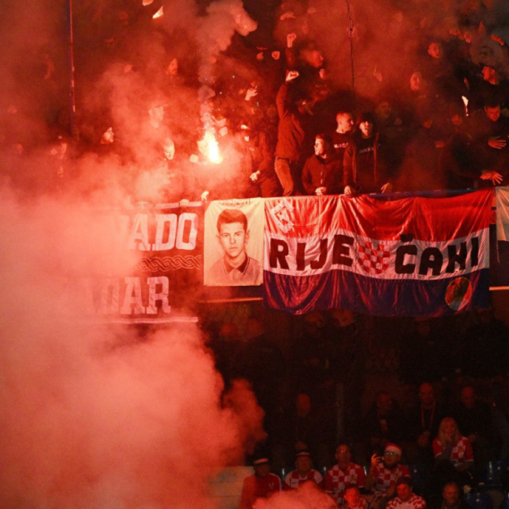 "Ubij Srbina" i "Za dom spremni" u Podgorici – Crnogorci izviždali Hrvate VIDEO