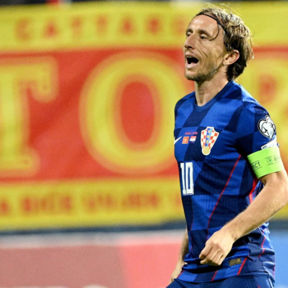Modrić se naježio u Podgorici: "Nisam znao da je upućeno meni" VIDEO