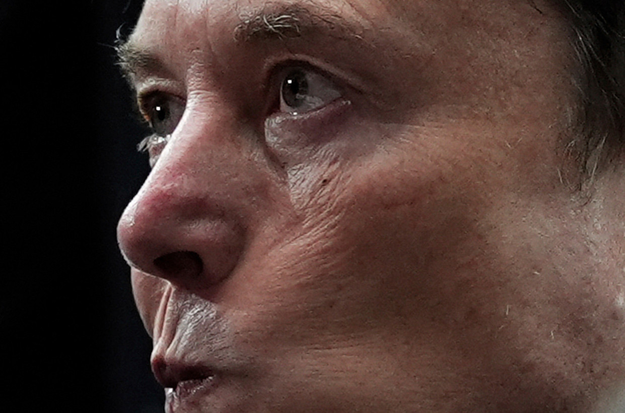 Nije se dugo čekalo: Mask brutalno odgovorio pevačici