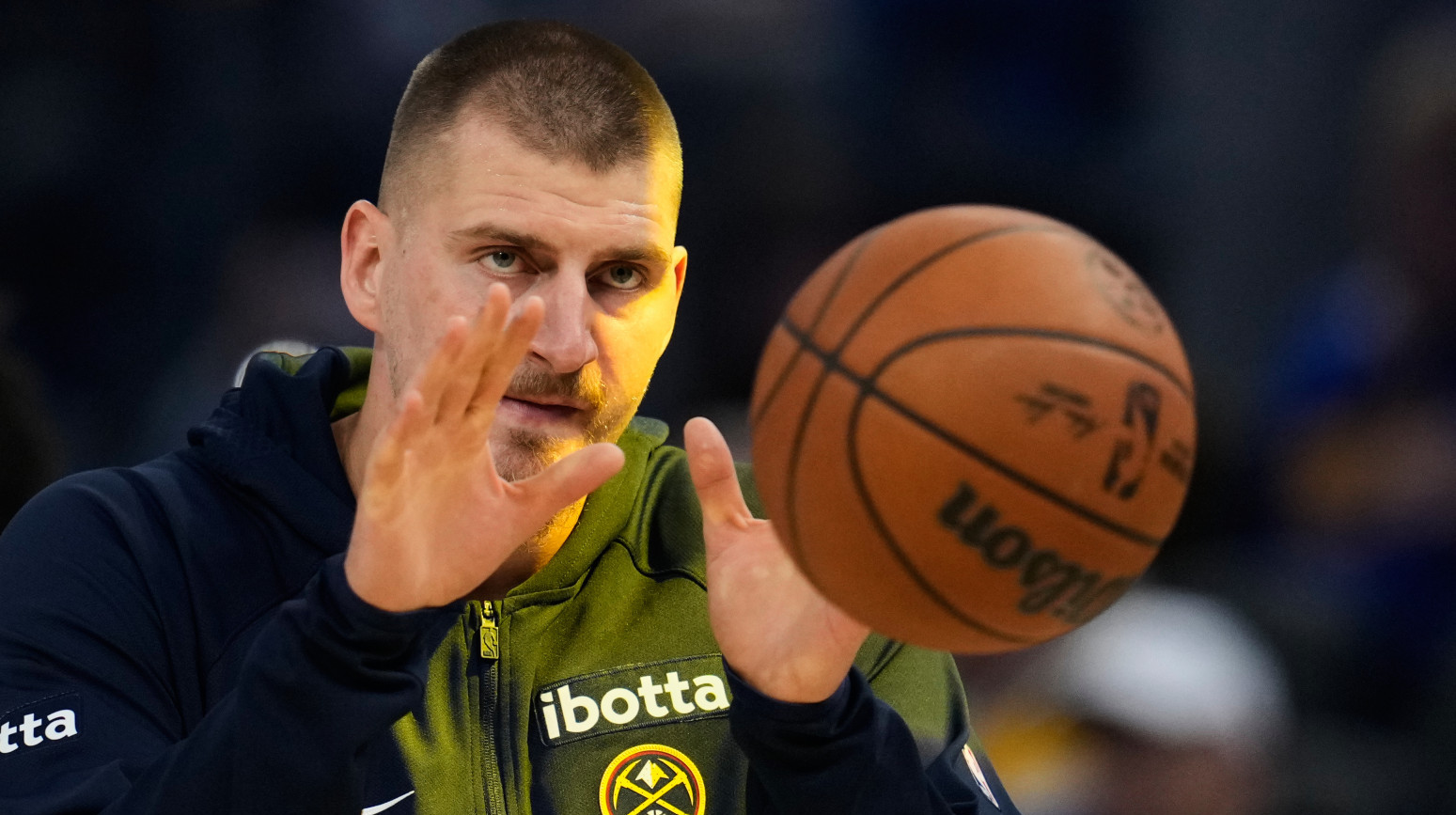 "Jokić je najprecenjeniji košarkaš – sedite tu i hvalite..."