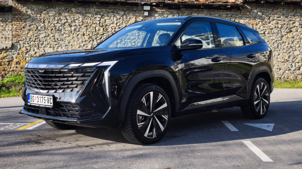 Geely Starray 2.0: Kako da povežete Android telefon kao da imate Android Auto