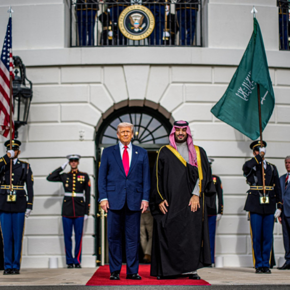 Tramp dočekao Bin Salmana u Beloj kući