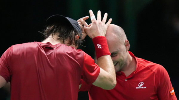 Belgija savladala Francusku i izborila polufinale Dejvis kupa