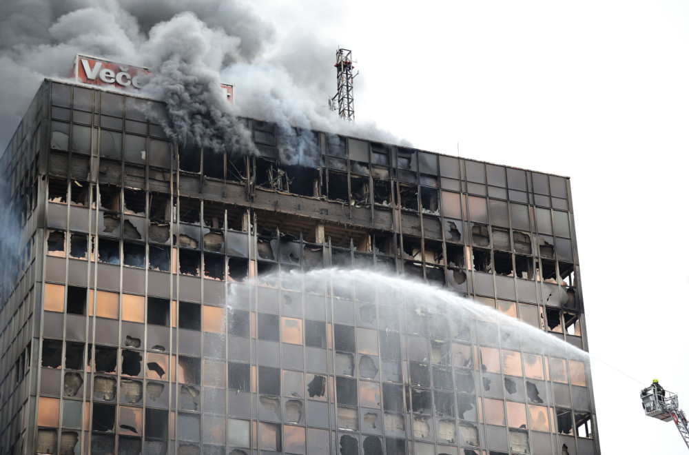 Šta se dogodilo u zgradi Vjesnika neposredno pre požara? Teško je poverovati... FOTO/VIDEO