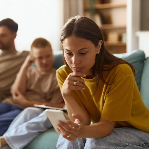 ChatGPT postao priručnik roditeljima za vaspitanje dece – a to je opasno