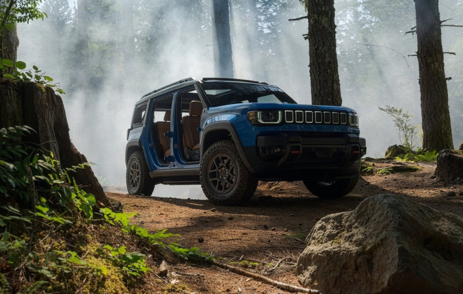 Predstavljen Jeep Recon: Električni SUV sa 650 konja FOTO