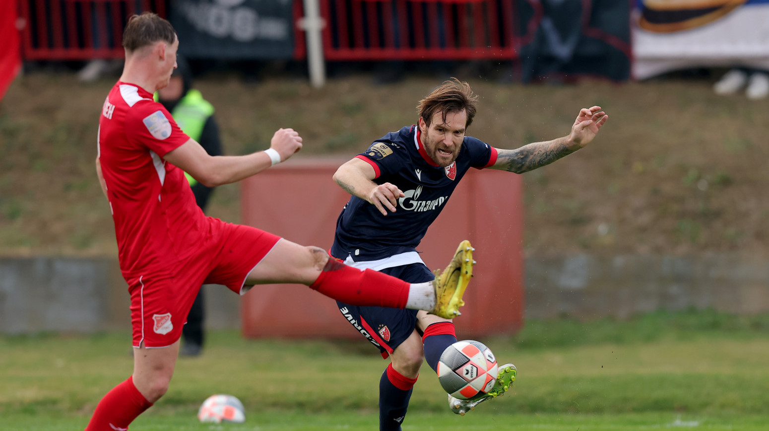 Rumljansko "blato" nije "progutalo" neubedljivu Zvezdu VIDEO