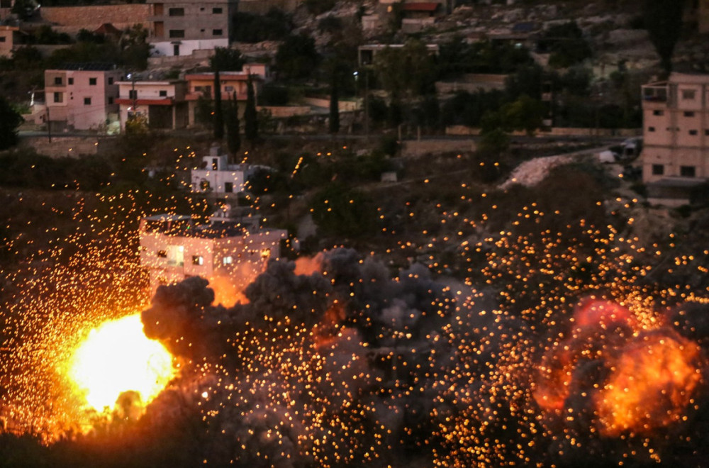 Napad je izveden: Pogođeni su, odjeknule snažne eksplozije FOTO/VIDEO
