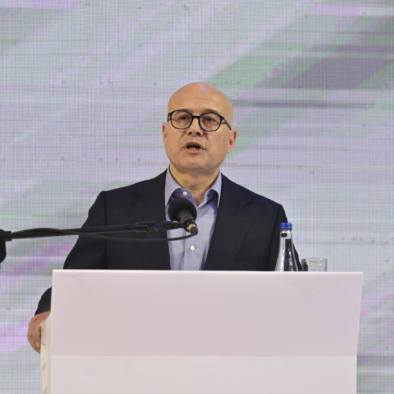 Vučević žestoko odgovorio Mariniki Tepić: Koja li joj je ovo otvorena pretnja Vučiću?