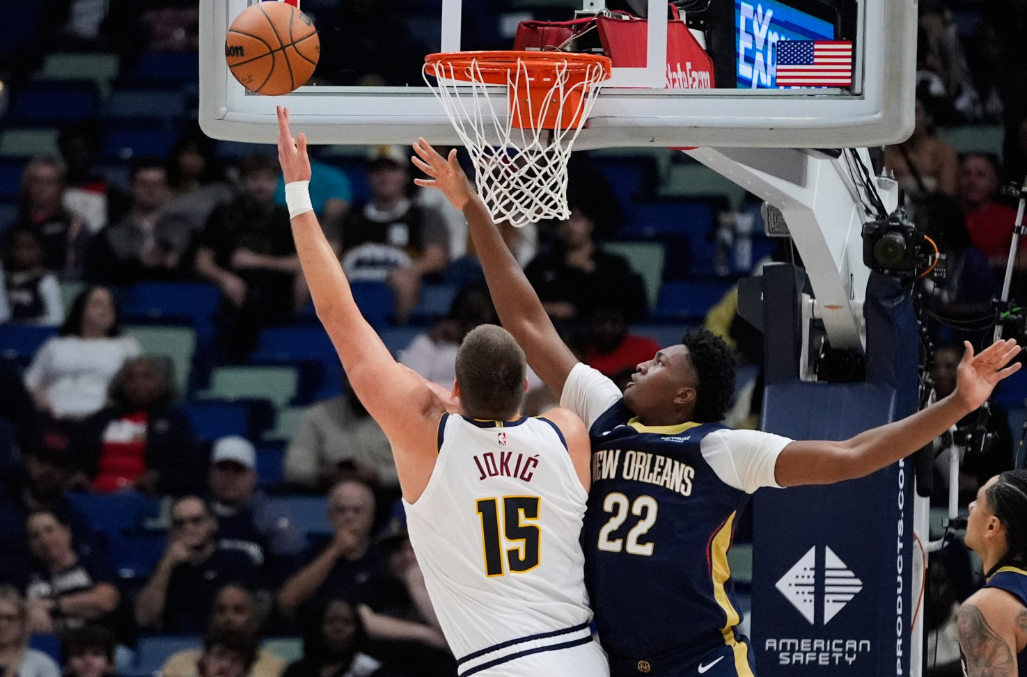 Ruki namučio Jokića, ali je Srbin preuzeo stvar u svoje ruke VIDEO