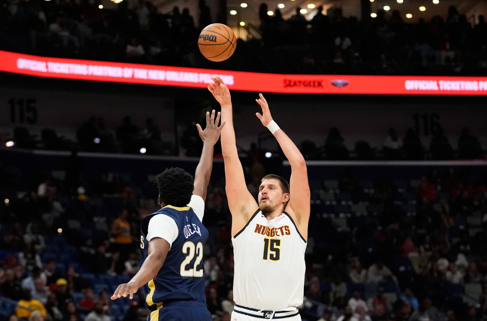 "Ne mogu da se setim kada je neko poslednji put to uradio Jokiću" VIDEO