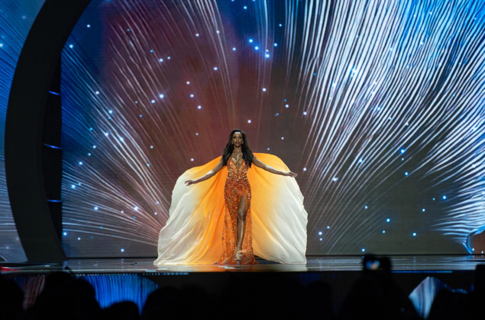 Misica se srušila nasred bine: Izneli je na nosilima VIDEO