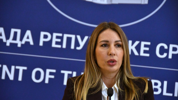 Đedović Handanović: "Pozdravljam odluku rukovodstva NIS da isplati ranije plate radnicima"