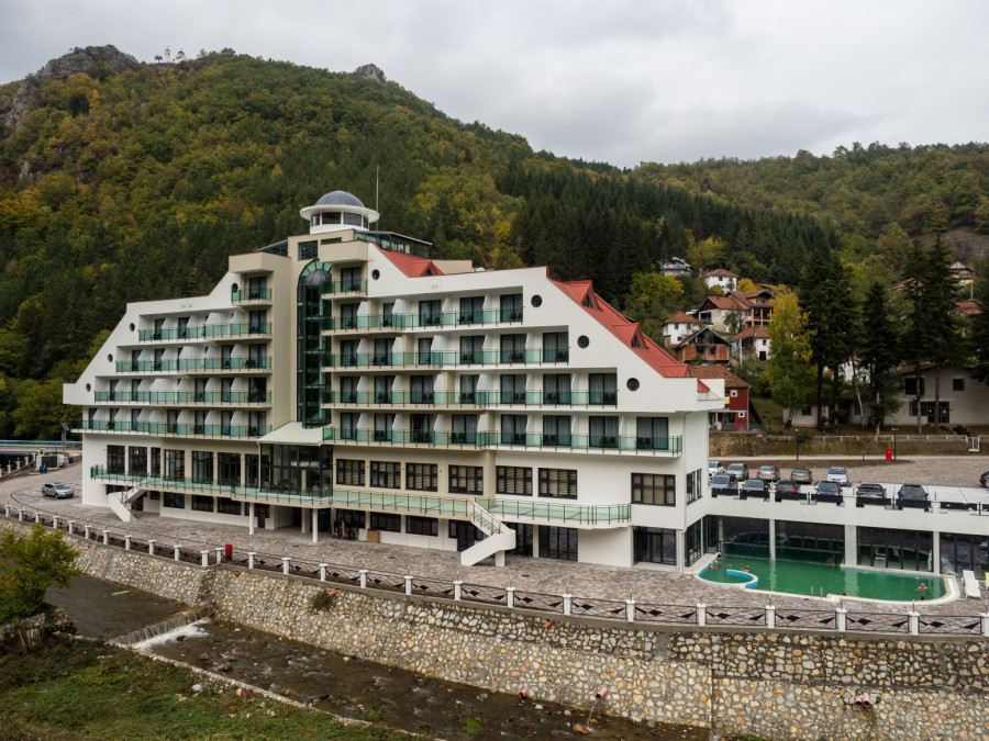 Banja u Srbiji ima čak 37 termalnih izvora: Jedno od najbogatijih prirodnih lečilišta u regionu FOTO