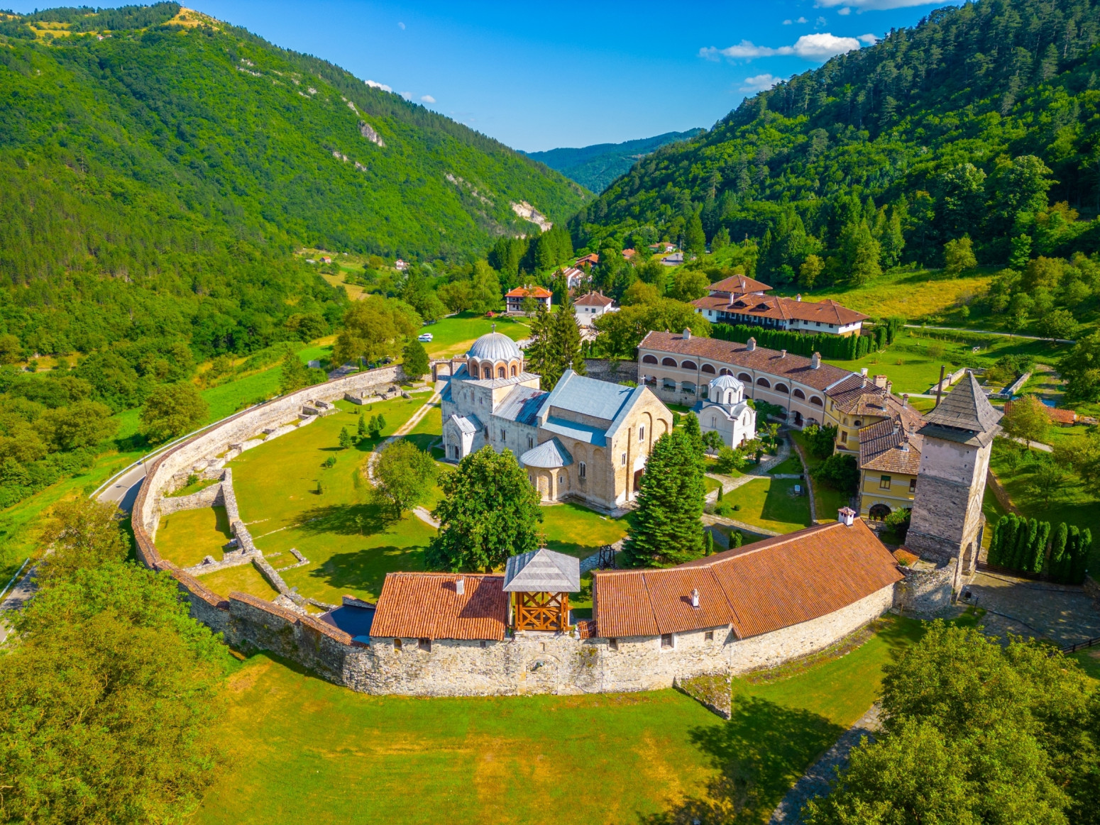 Ovo je jedna od najvećih svetinja u Srbiji: Čuva bogatu istoriju i kulturu našeg naroda FOTO
