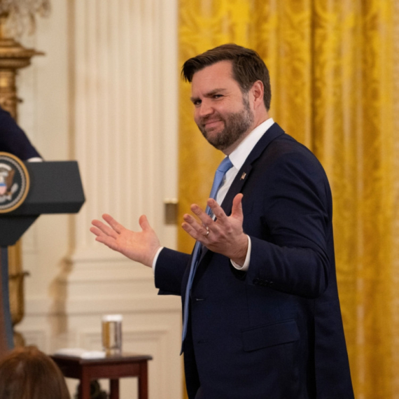 Izveden napad na kuću Trampovog zamenika VIDEO