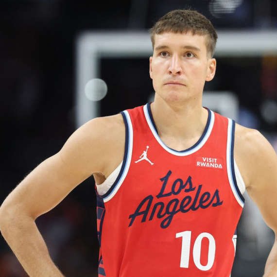 Bogdanović na udaru navijača VIDEO