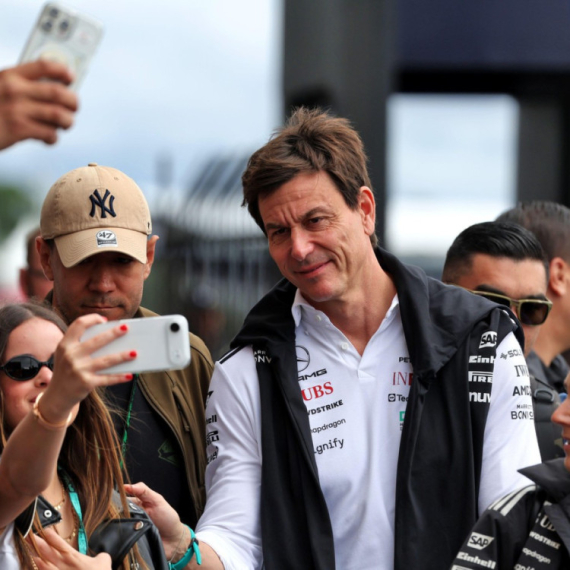 Volf prodao "mrvicu" Mercedesa za 300 miliona dolara!