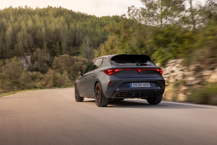 Najjači Leon do sada: Do stotke za 5,4 sekunde FOTO