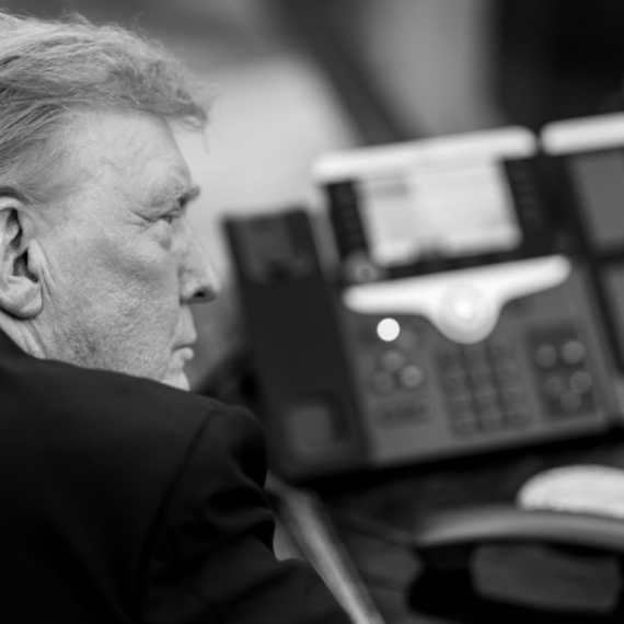 Plan je smišljen – Tramp je špijun