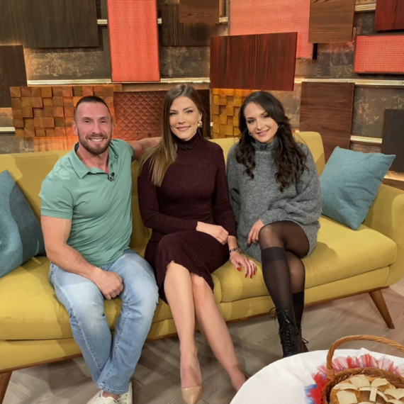 "U tuđoj koži" i "Uzbuna" vikendom na TV B92 VIDEO