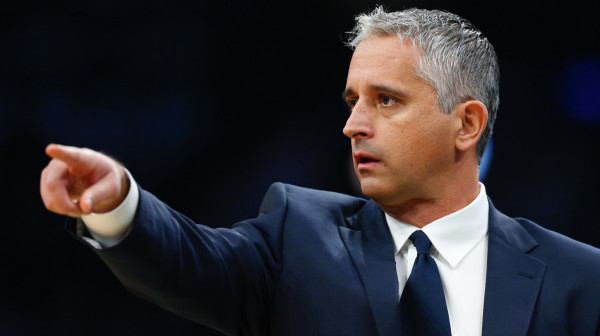 Novinar se izvinio Kokoškovu posle haosa koji je izazvao