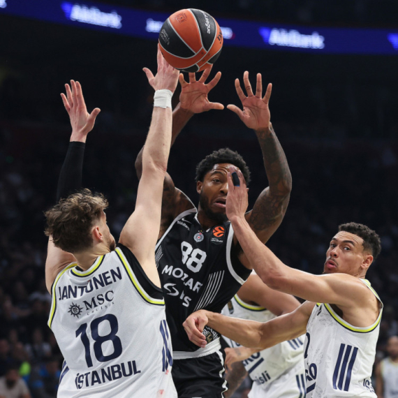 Produbljena Partizanova kriza – alarmantno je; Šarunas o Zvezdi, Obradović ponovo o telefonima i Parkeru