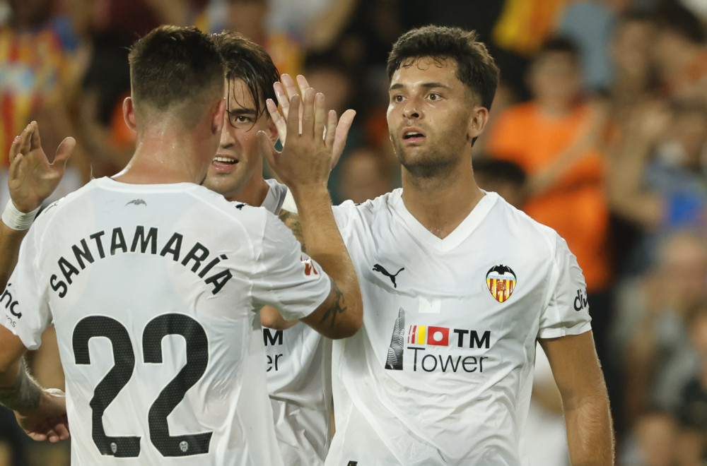 "Slepi miševi" slavili u derbiju Valensije