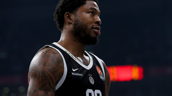 Džons: "Bolji smo tim nego što to pokazujemo" VIDEO