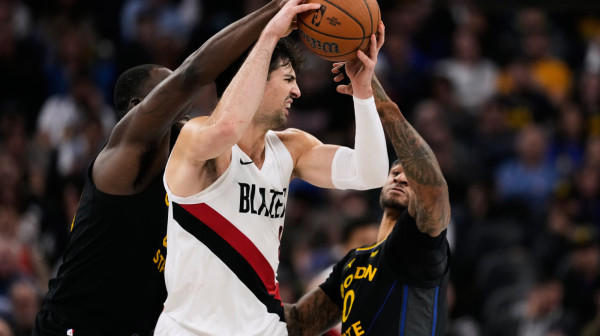 Brutalni Avdija zasenio "zapaljenog" Karija, nestvarna završnica u Arizoni VIDEO