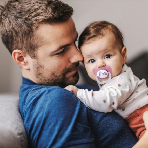 Četiri osobine hladnog oca zbog kojih deca pate