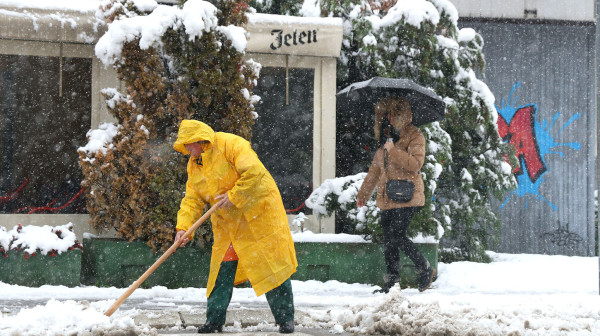 Kardiolozi upozoravaju na probleme koje donose snežne padavine: "Srce strada prvo"