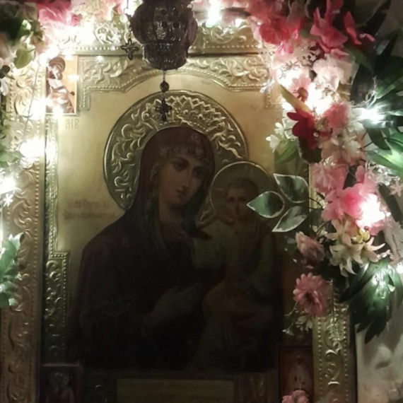 Vernici proslavljaju ikonu Bogorodice Brzopomoćnice: U manastir Jovanje doneo je ruski monah