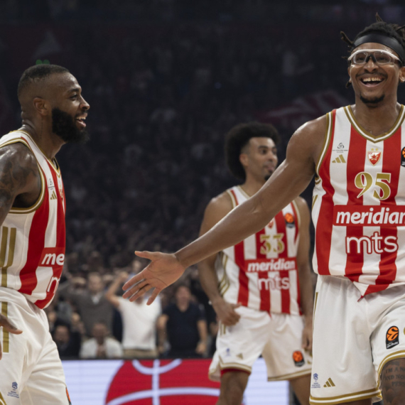 Moneke: "Uz sva s***a koja smo uradili..."