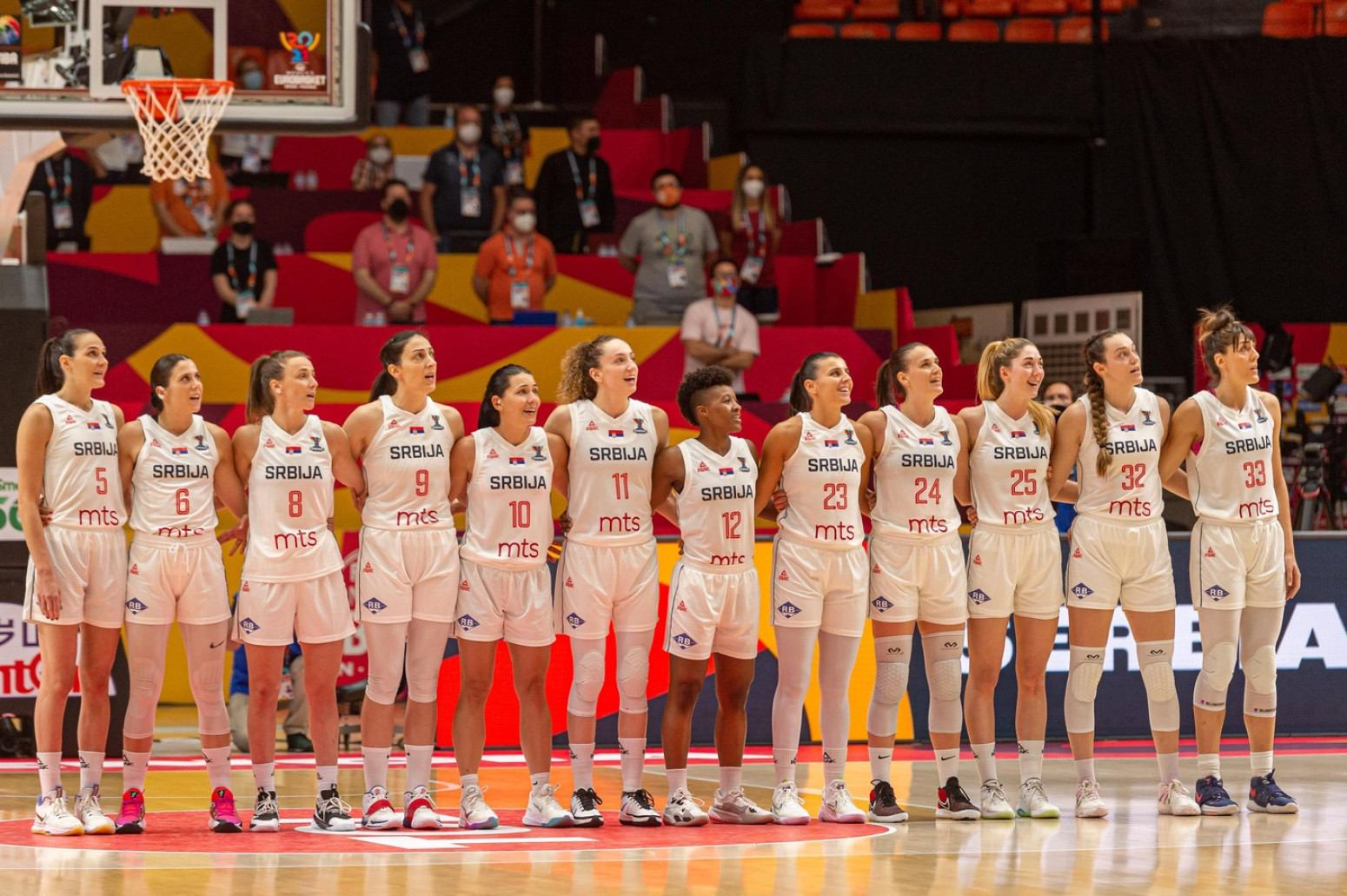 Ne mogu više ni bolove, ni lekove – želim da se igram sa decom, a ne da završim u kolicima