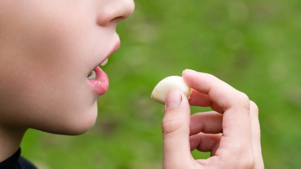 Da li je beli luk zaista dobar za vaše zdravlje? FOTO/VIDEO