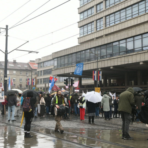 Šef novosadskih blokaderskih novinara poručio plenumašima: Kad se ogradite od svih, ostaćete bez ikoga