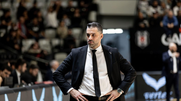 Alimpijević na vreme podviknuo – Bešiktaš sprečio iznenađenje