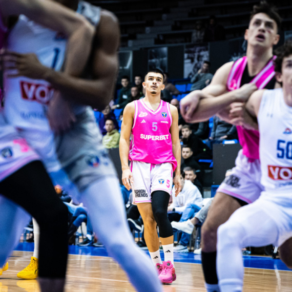 Zahladnelo i na Novom Beogradu – Mega na -33 protiv Budućnosti