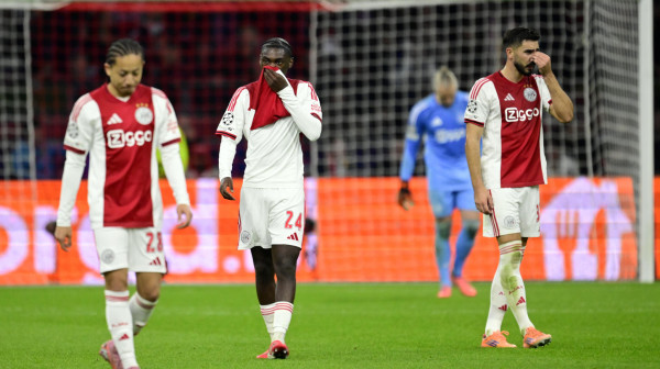 Ajaks u zoni sumraka