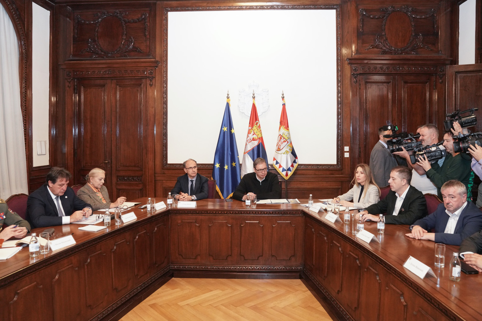 Počeo sastanak Vučića sa timovima zaduženim za energetsku stabilnost