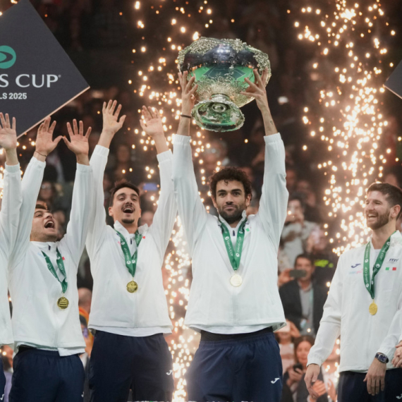 Nije Italija samo Siner – Azuri osvojili treći Dejvis Kup zaredom VIDEO