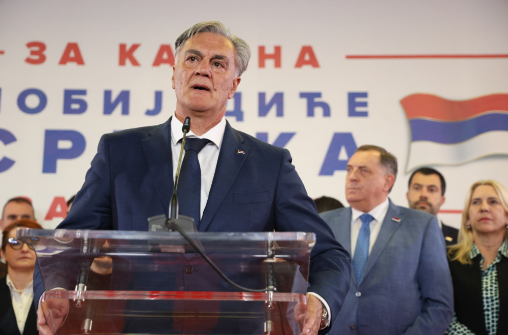 Dodik proglasio pobedu Siniše Karana; Po ko zna koji put, kada je najteže, pobedio je srpski narod VIDEO