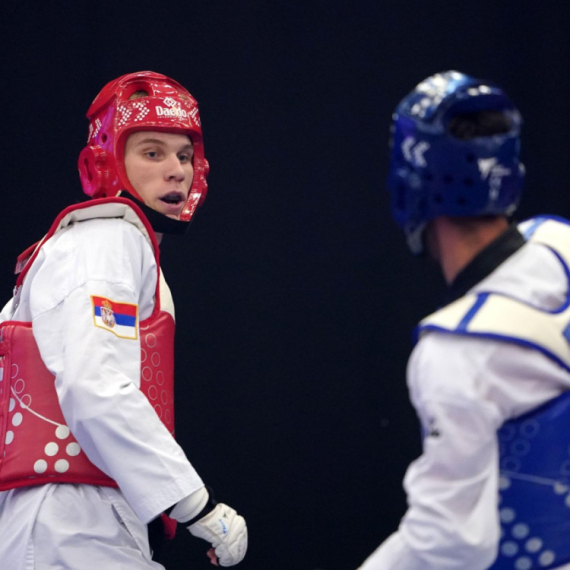 Predsednik Srbije čestitao tekvondistima na osvojenim medaljama na EP