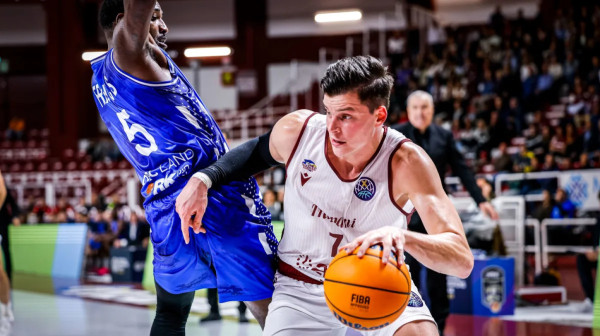 Barselona dovodi reprezentativca BiH?