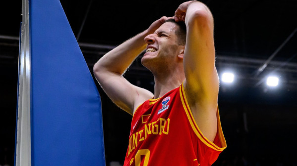 Trojica se oprostili od dresa Crne Gore